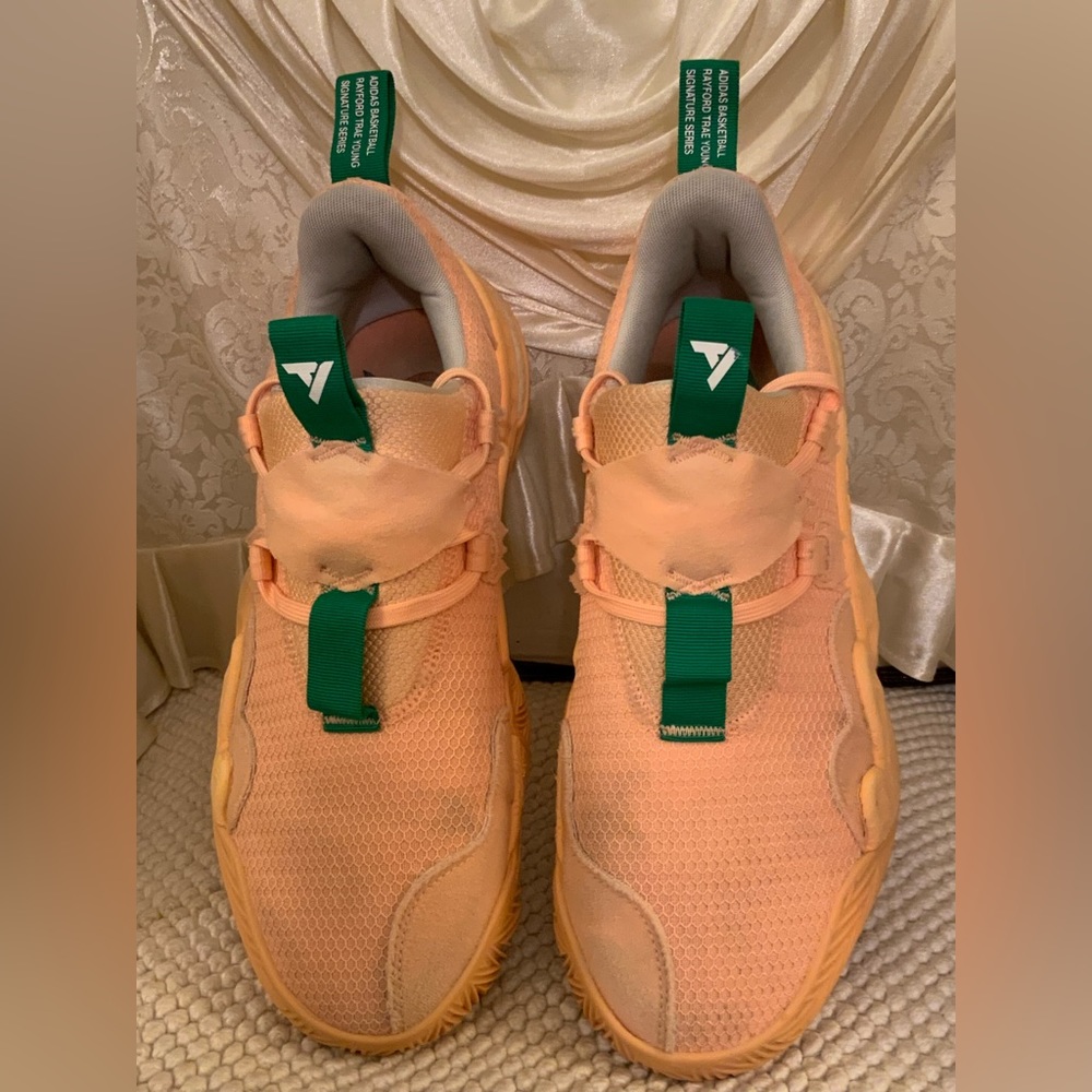 ADIDAS TRAE YOUNG - Picture 3 of 7